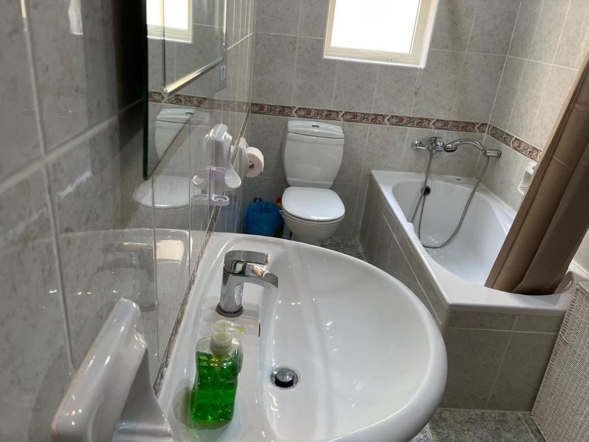 Sunrise Apt Near Beach Smarttv & Netflix Birżebbuġa エクステリア 写真