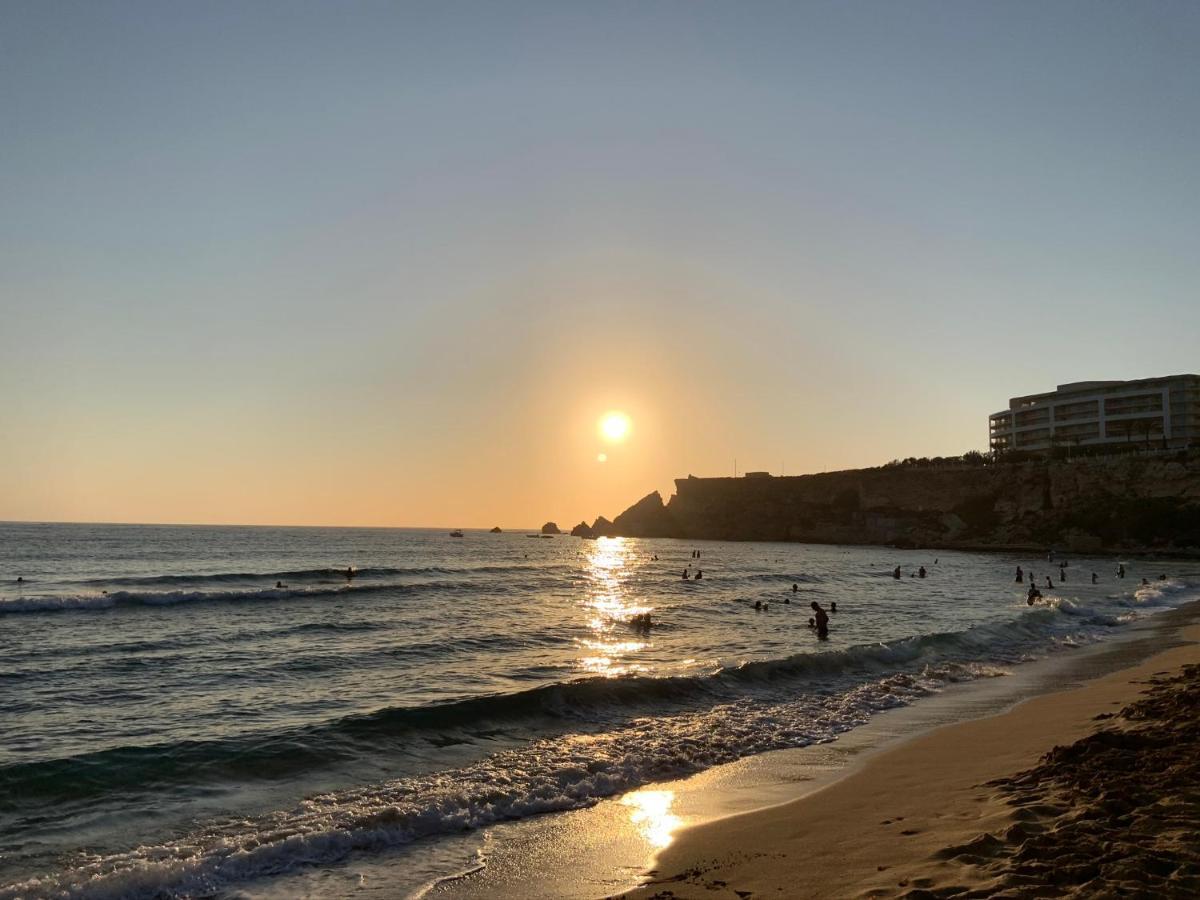 Sunrise Apt Near Beach Smarttv & Netflix Birżebbuġa エクステリア 写真
