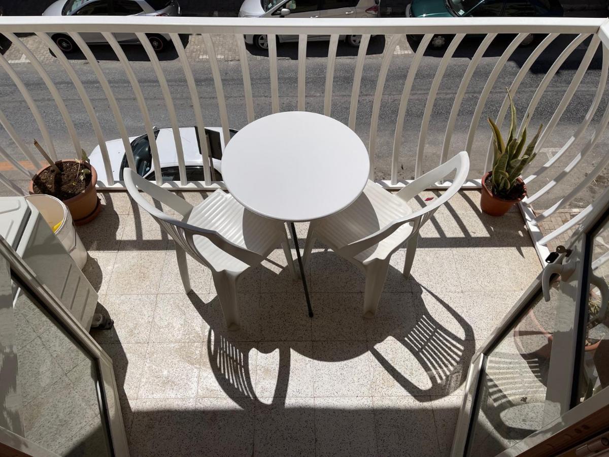 Sunrise Apt Near Beach Smarttv & Netflix Birżebbuġa エクステリア 写真